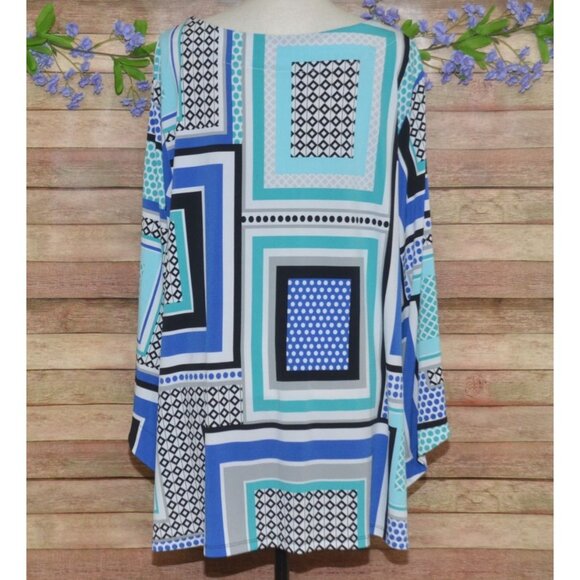 JM Collection Blue Color Block Studded Blouse Top Plus Size 3X Long Bell Sleeves - Picture 7 of 11